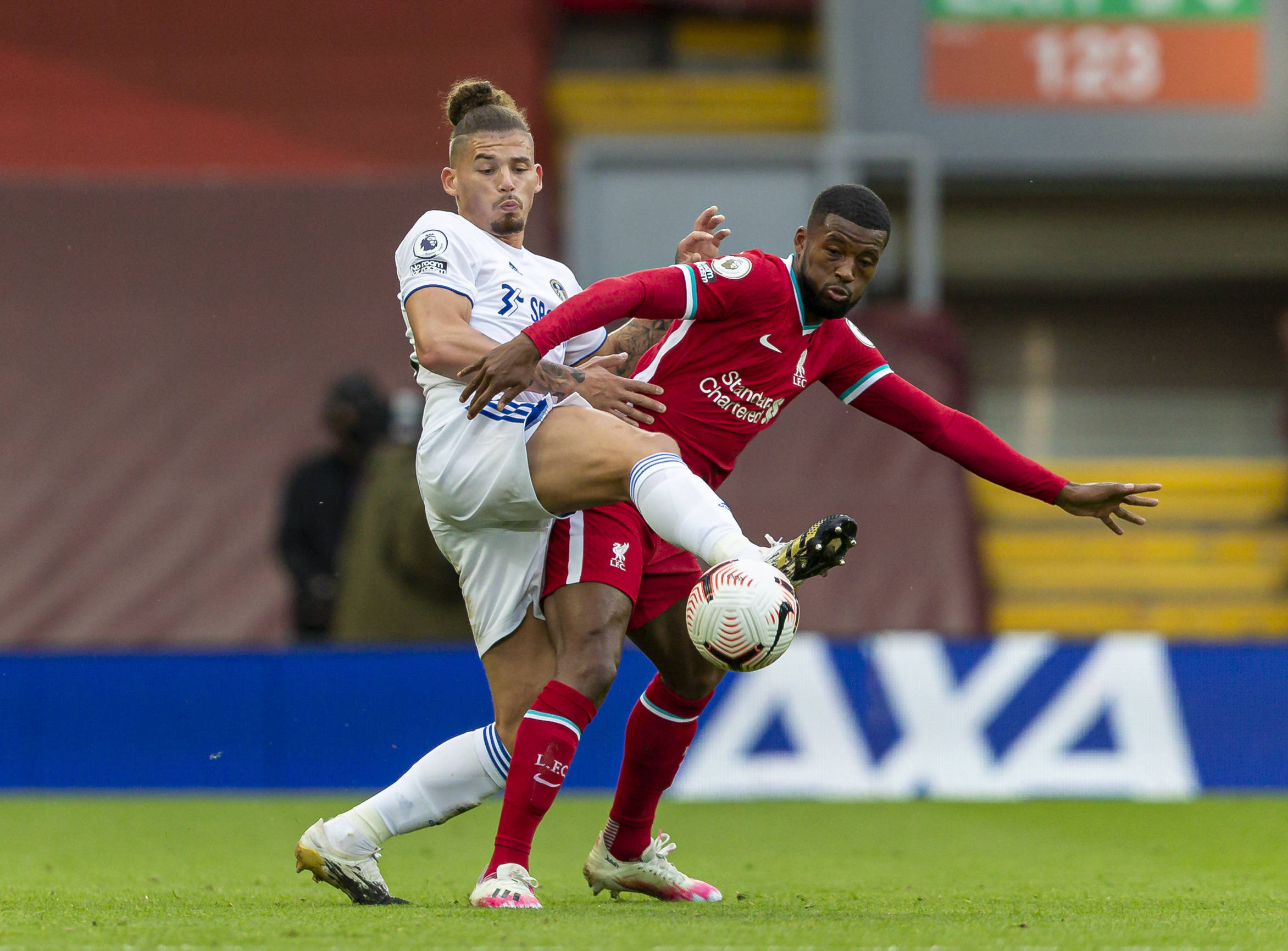 赛及其背后 赛及其背后