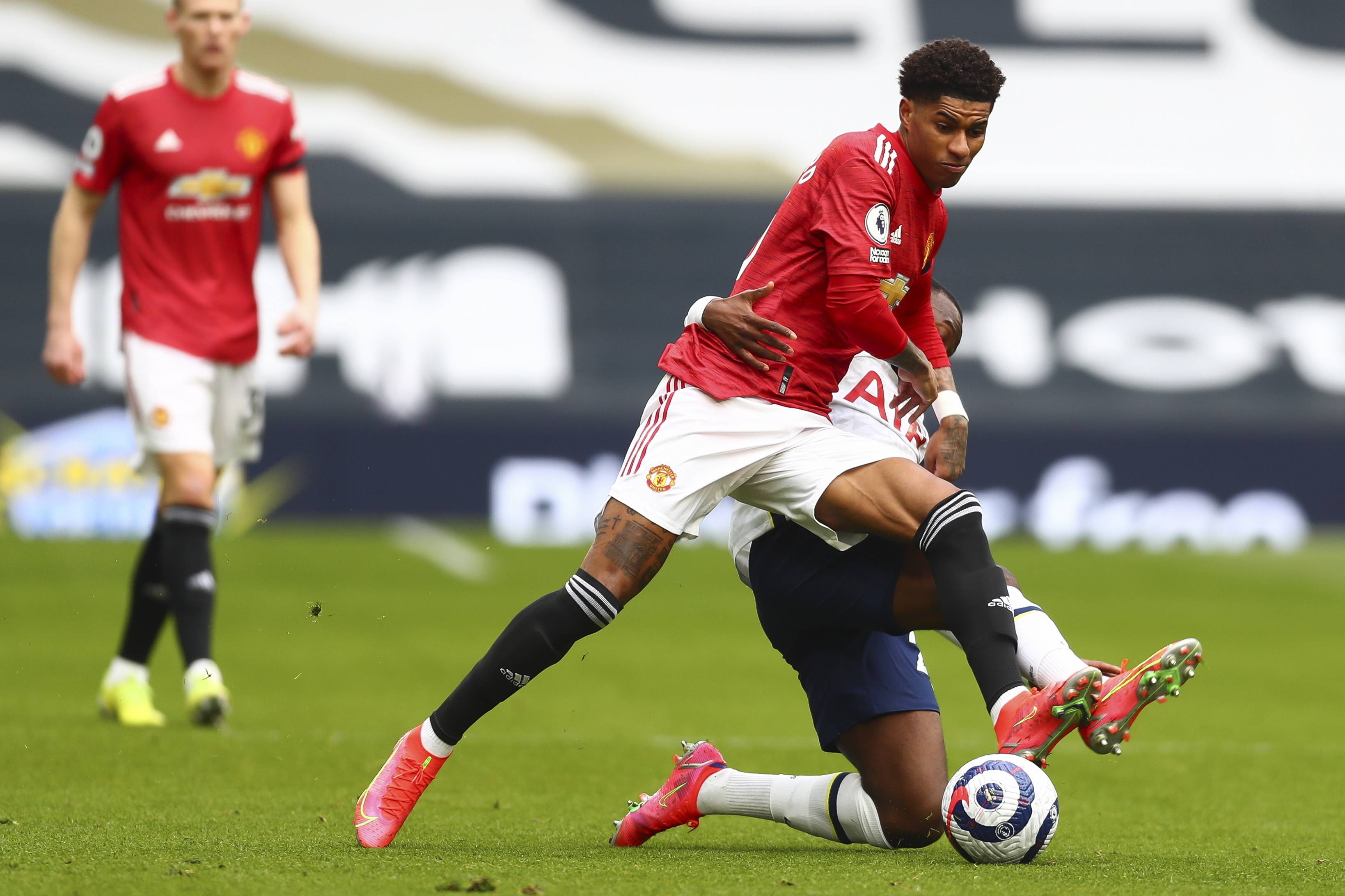 险些被对手 险些被对手